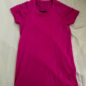 Sonic pink Lulu swiftly tech